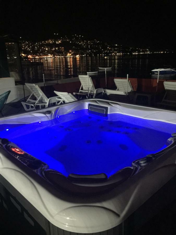 Apartments Adriatico Herceg Novi Exteriér fotografie